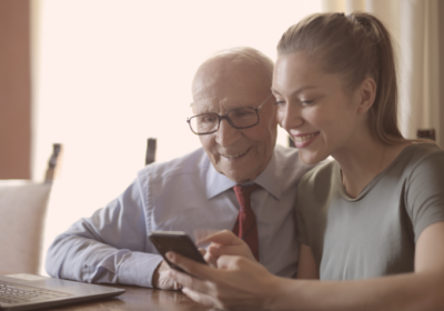 ¿Cómo afrontar la brecha digital en España?